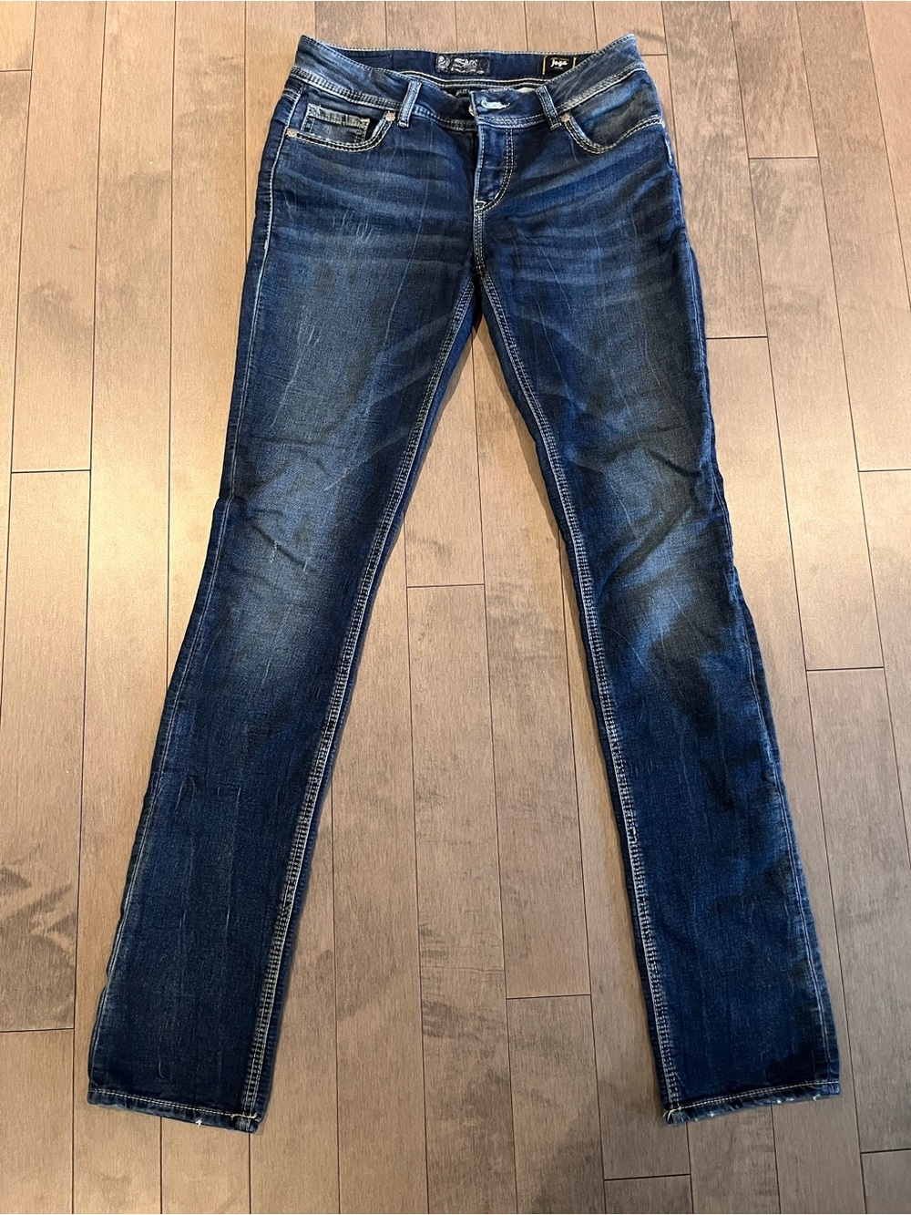 Silver Suki mid slim LONG Jeans Women’s Dark Blue Straight Leg Jeans